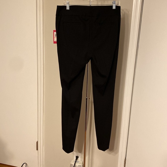 Vince Camuto Pants - Picture 3 of 6